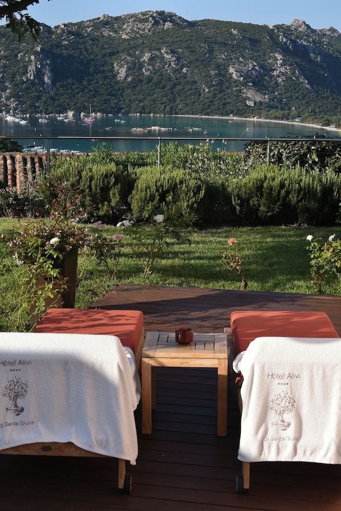 Alivi Di Santa Giulia Hotel 47/50
