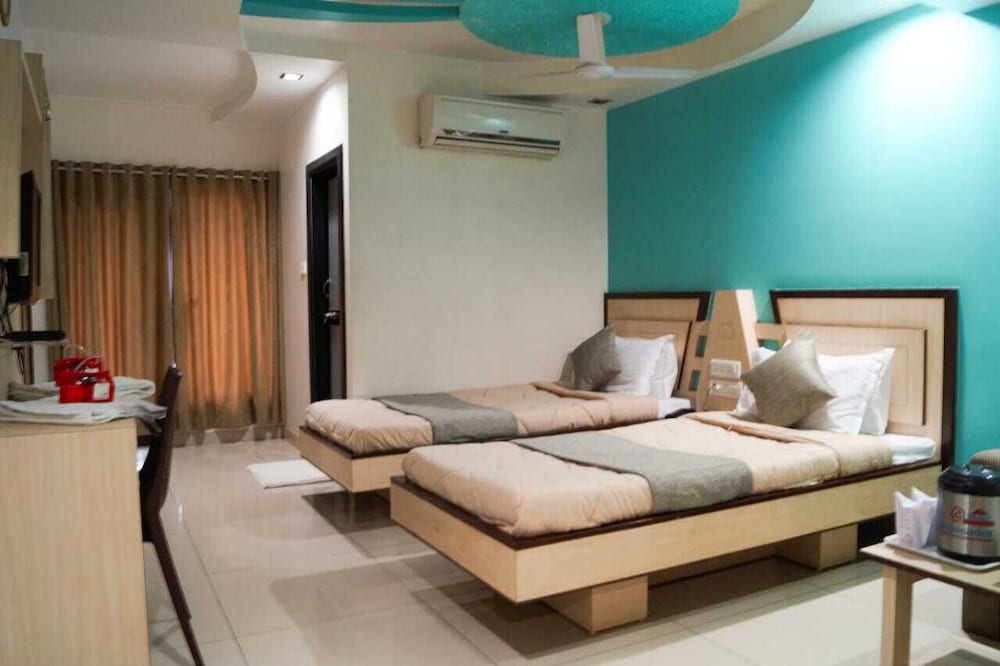 HOTEL AMBASSADOR VADODARA 21/50