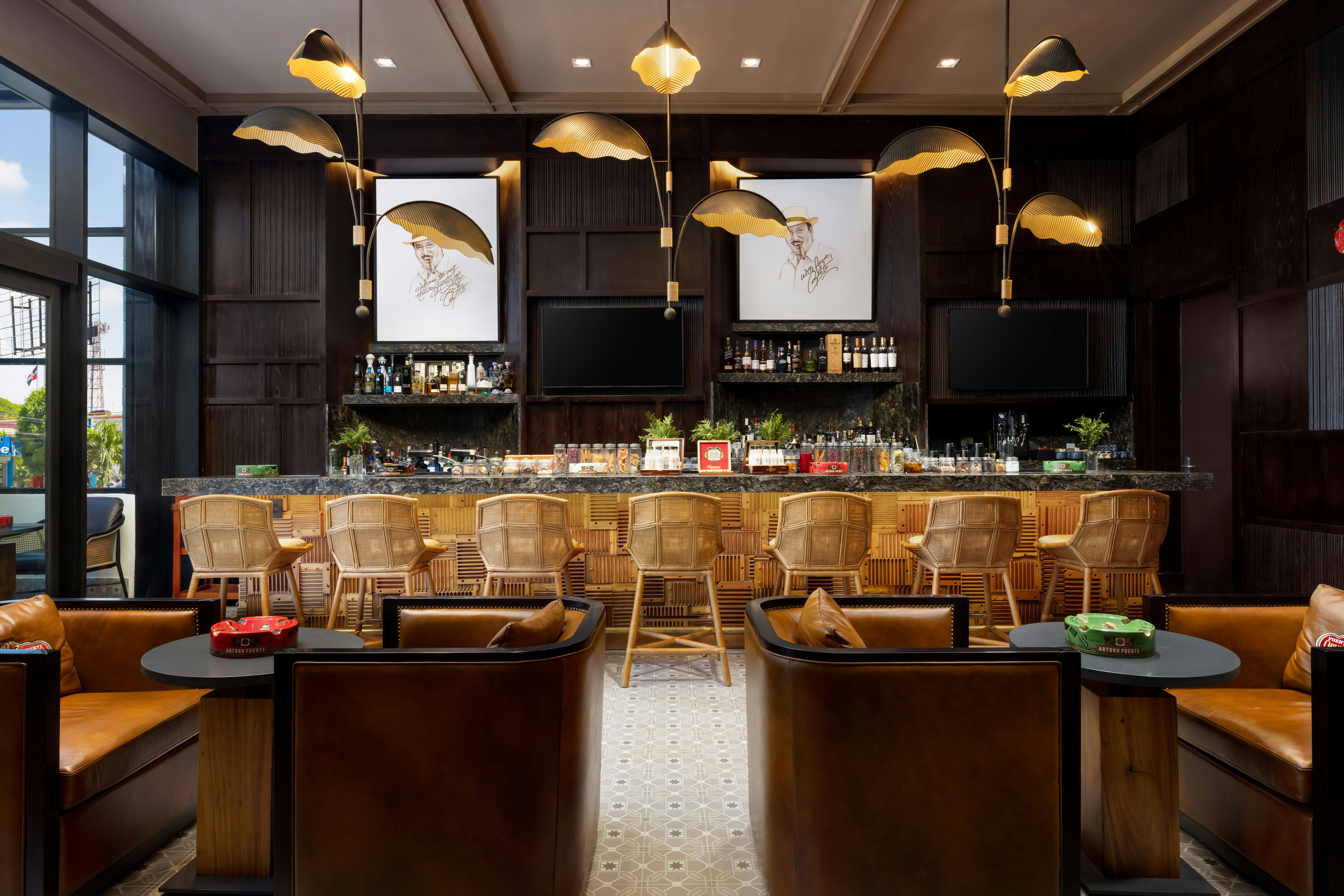 Hotel Santiago, Curio Collection by Hilton 41/59