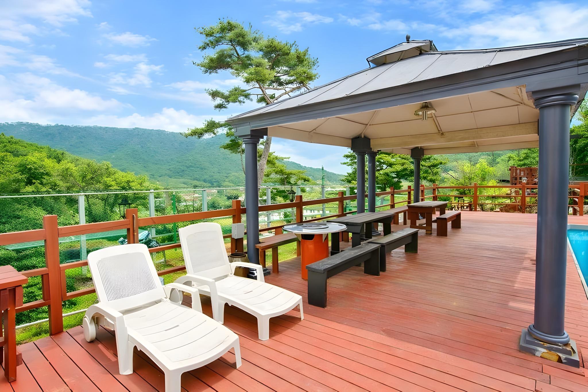 Ganghwa Hill Story Pension 26/27