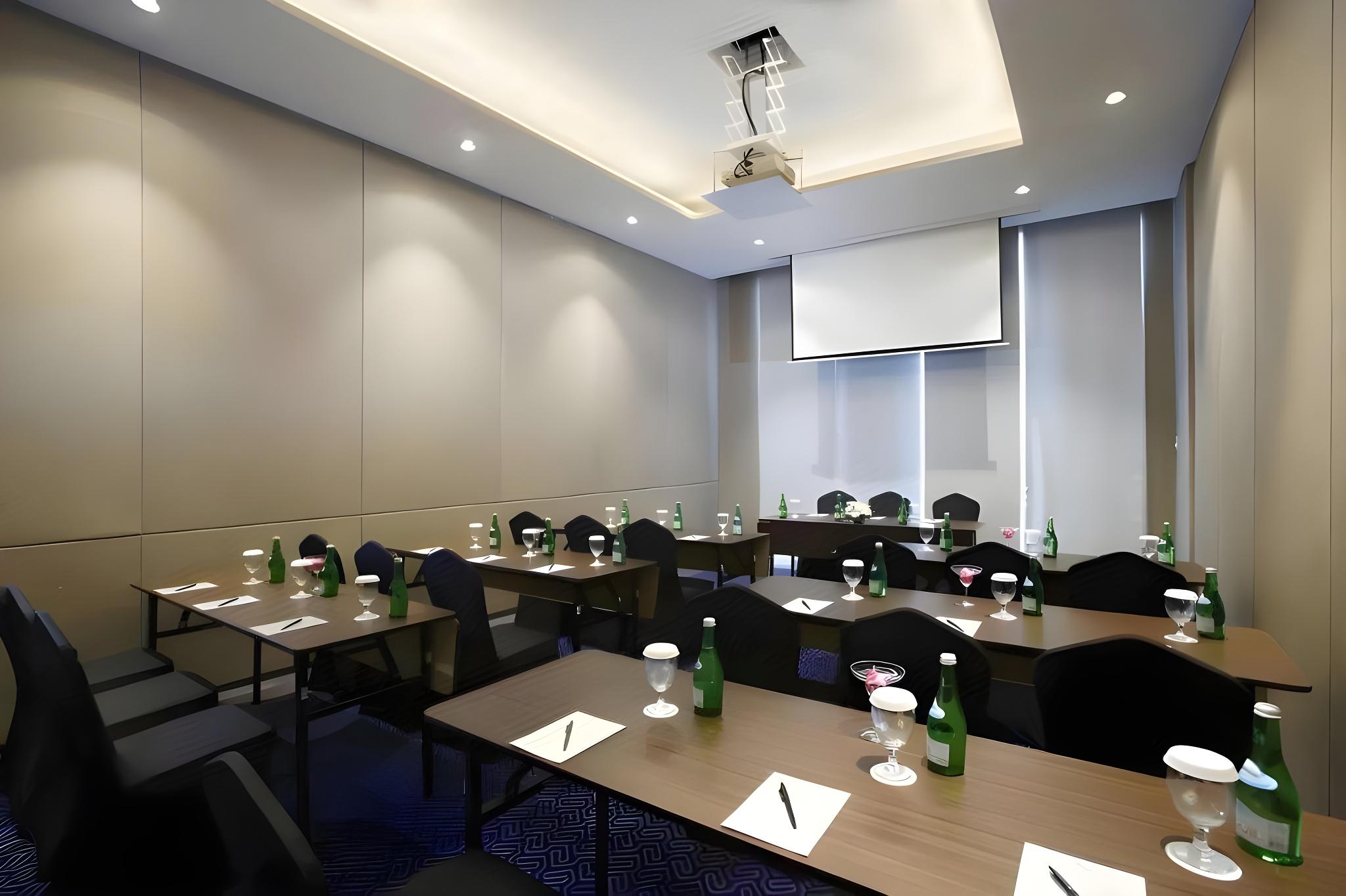Hotel Grandhika Setiabudi Medan 25/31