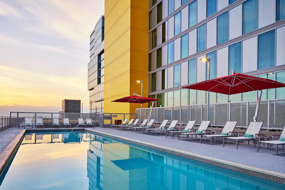 Springhill Suites San Diego Downtown Bayfront in SAN DIEGO - CA