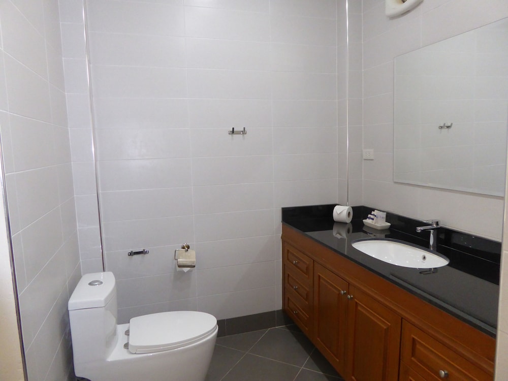 Tropicana Beach Villa At Vip Resort 48/50