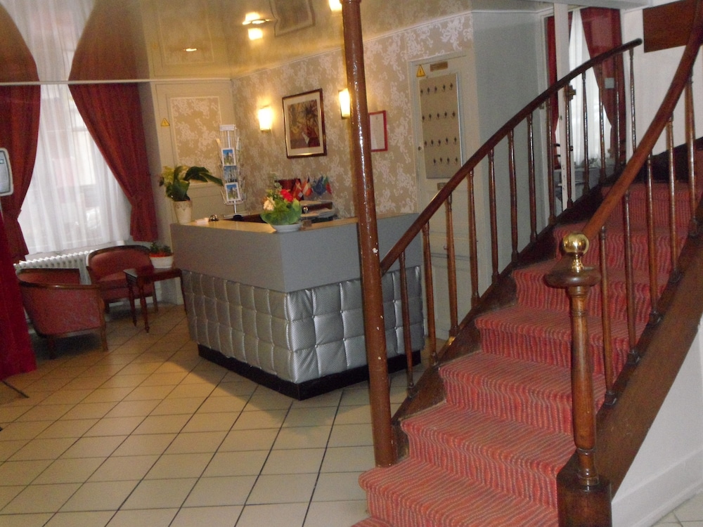 Hotel de la Banniere de France 45/50