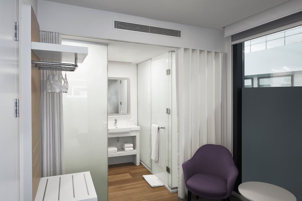 Yotel Istanbul Airport Landside 71/72