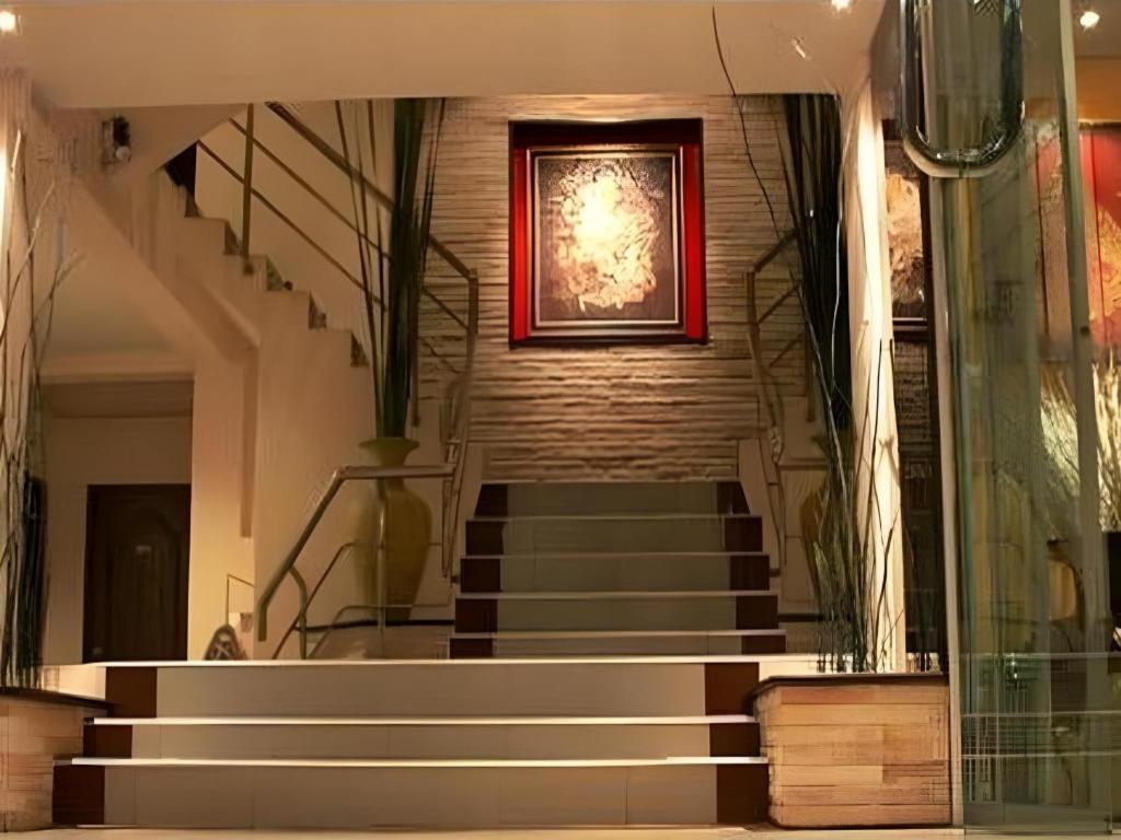 Grand Pinnacle Suvarnabhumi 35/48