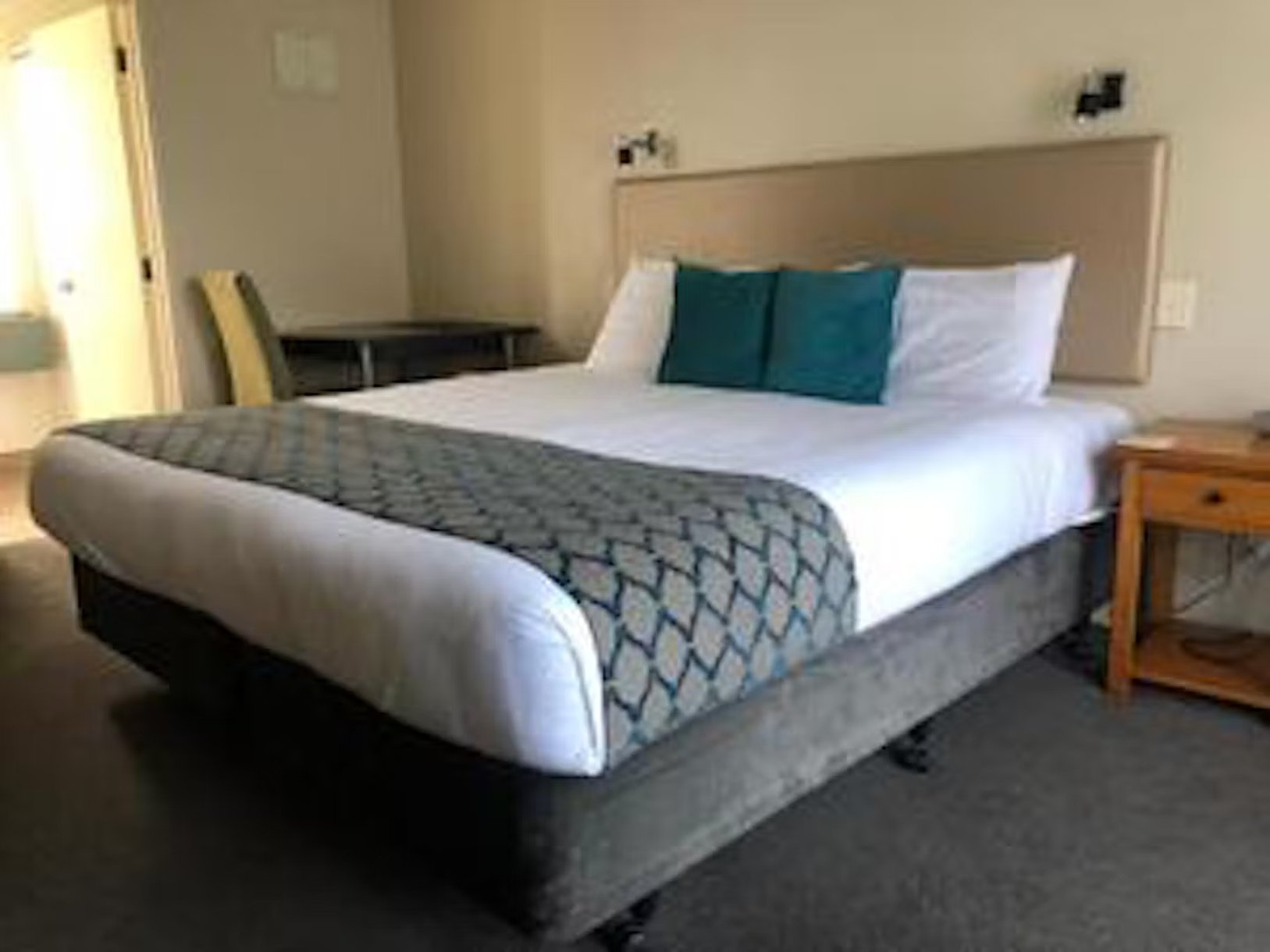 555 Motel Dunedin 4/9
