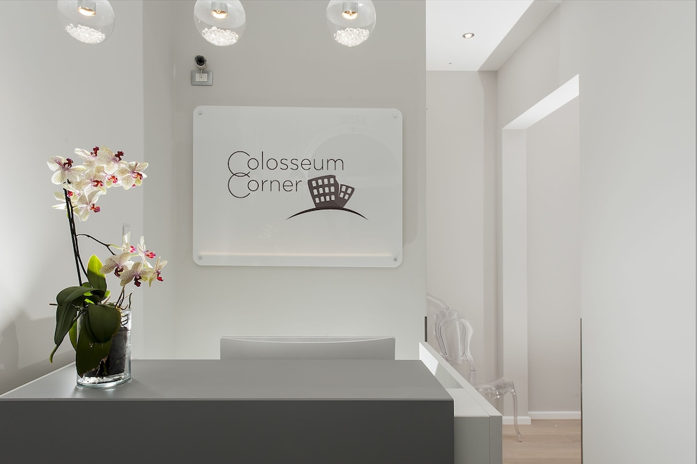 Colosseum Corner 9/61