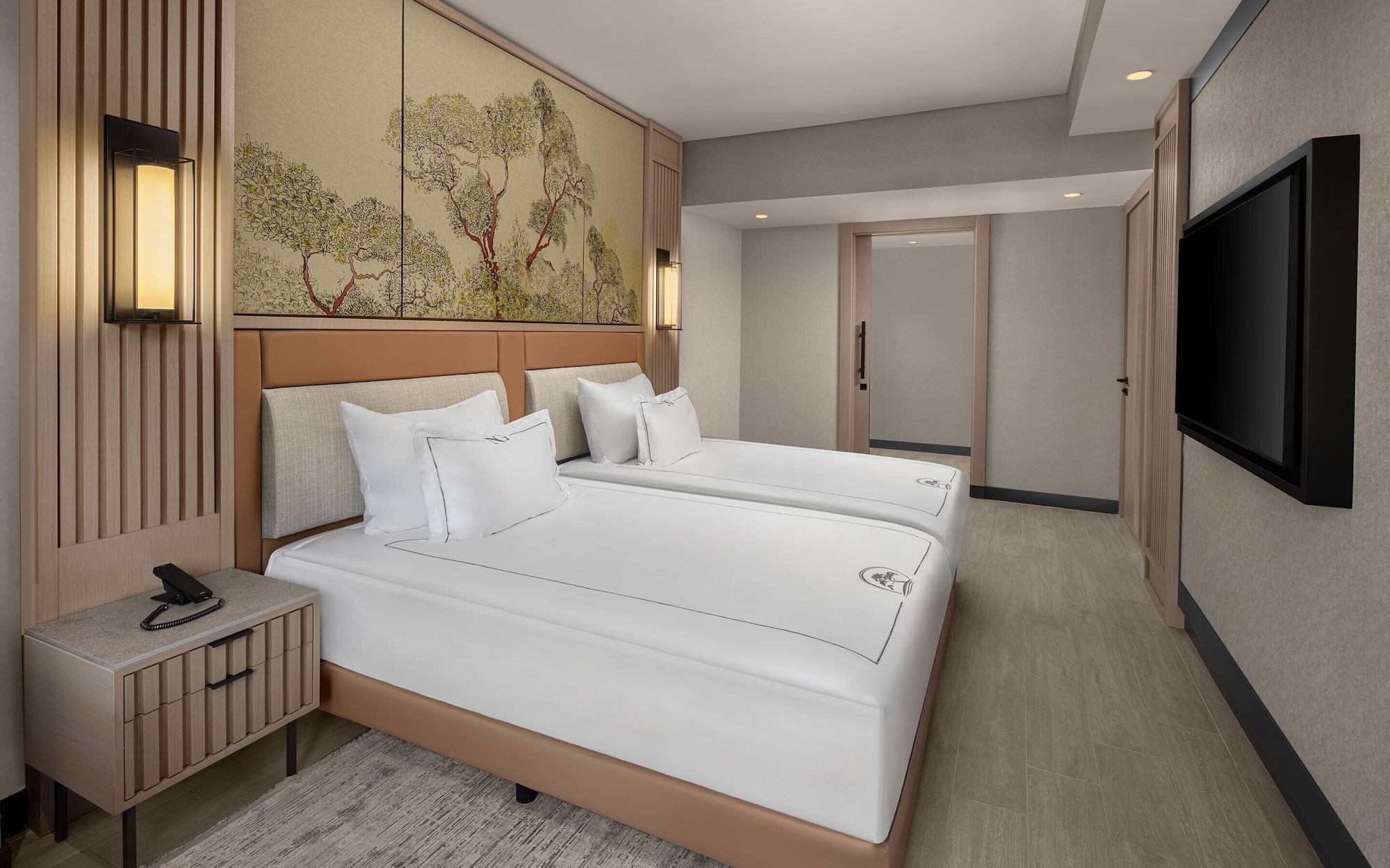 Family, Double and Twin Beds, Forest View