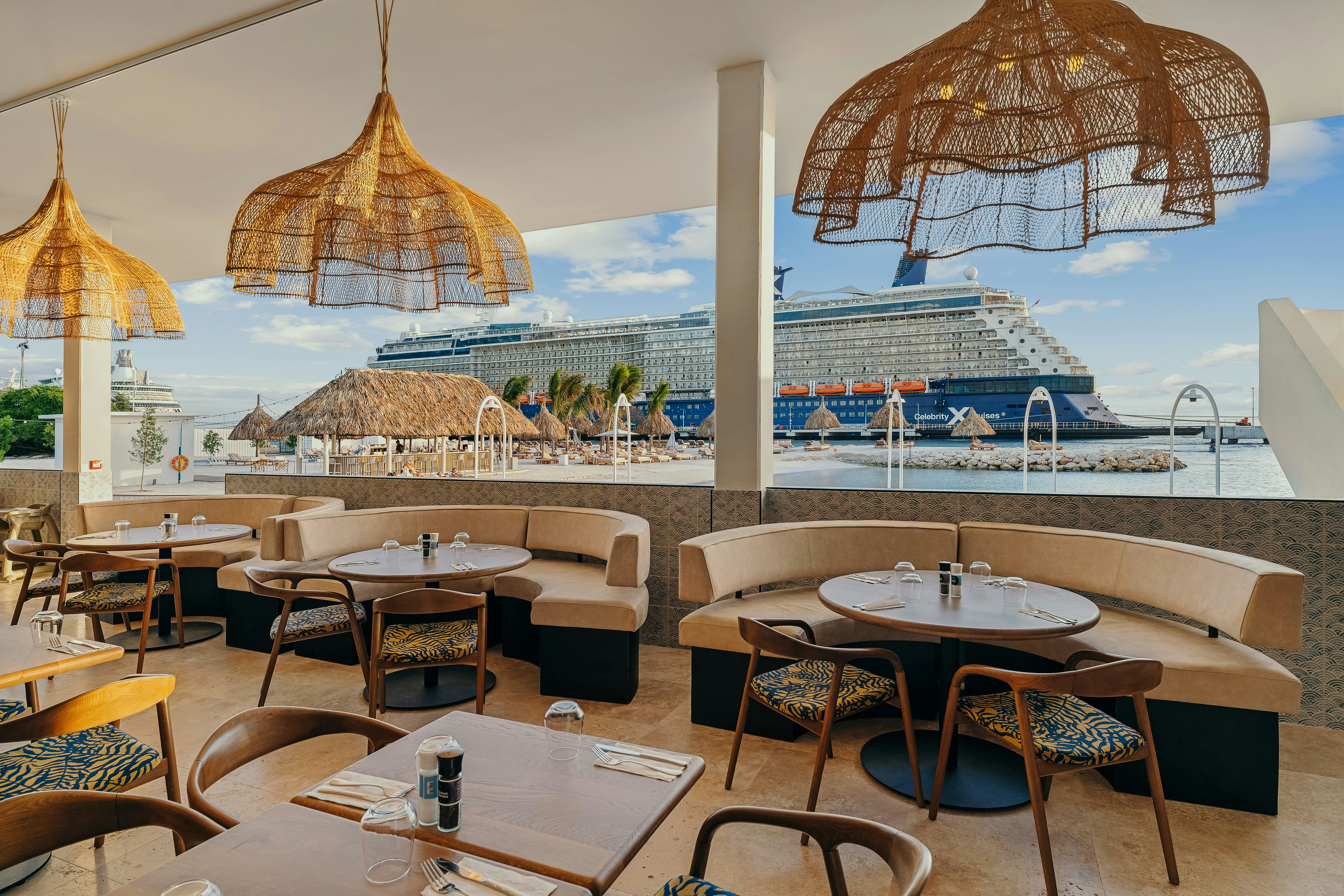 The Rif at Mangrove Beach Corendon Curacao All-Inclusive, Curio by Hilton 59/76