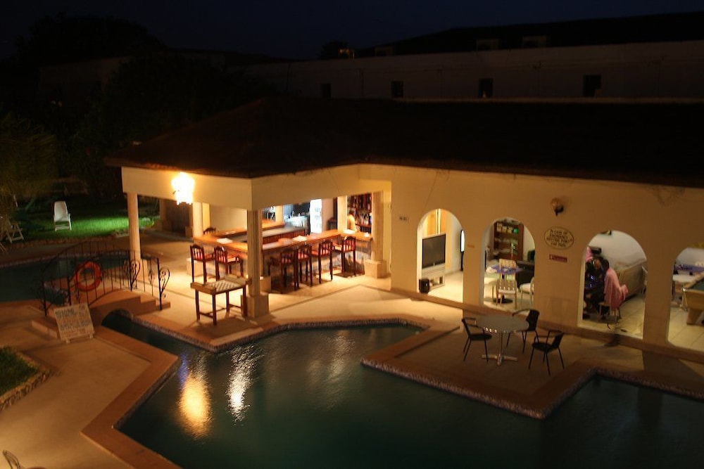 Seaview Garden Hotel 31/47