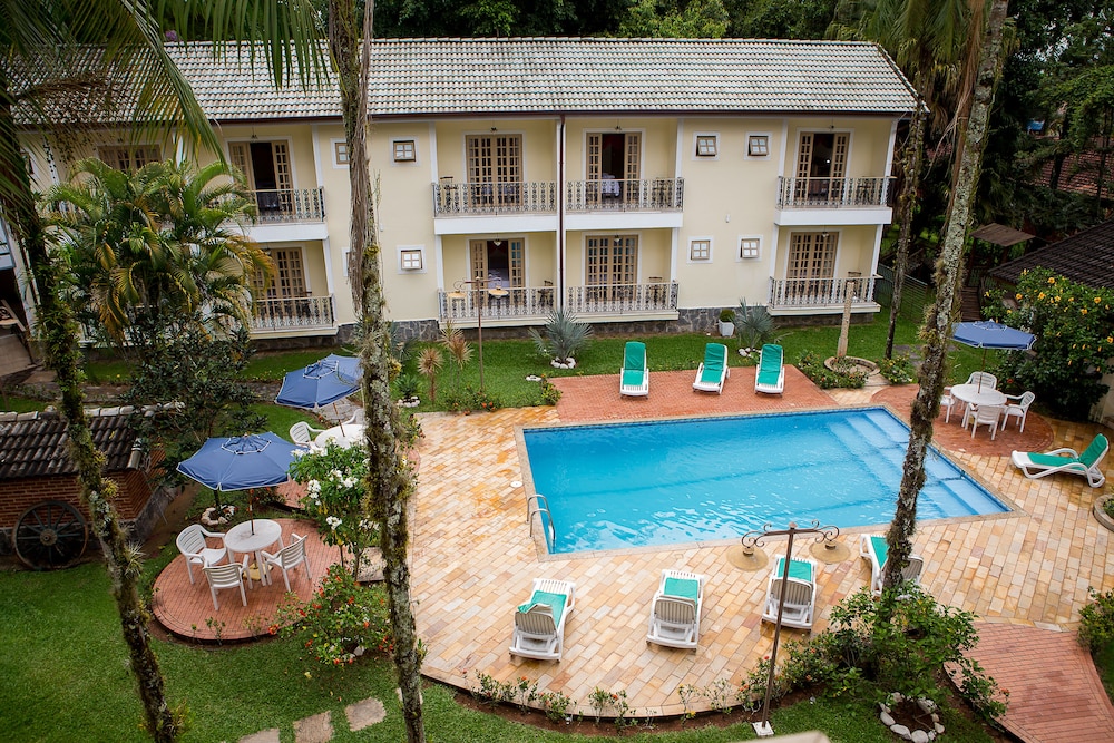 Hotel Rio Penedo 38/46