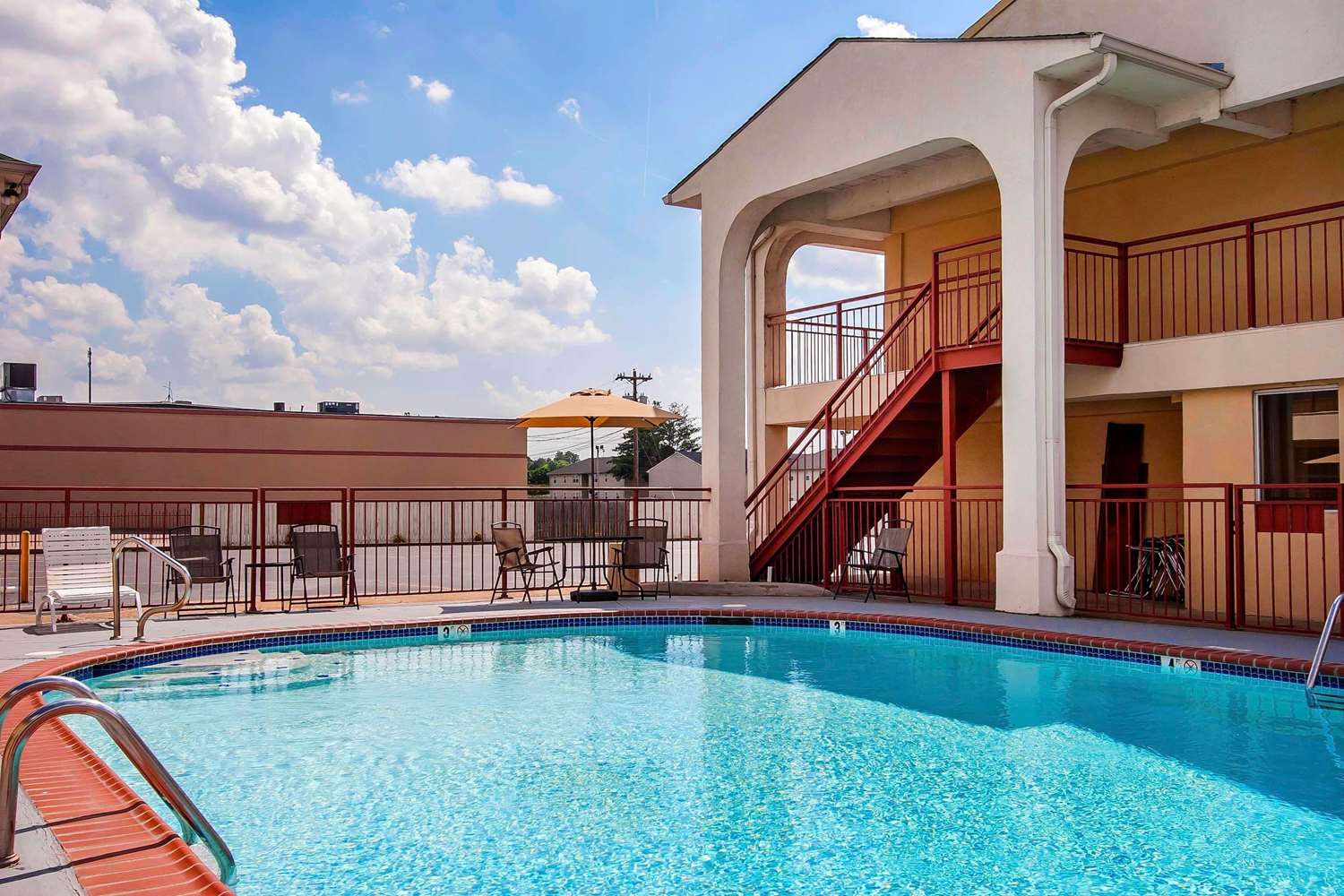 Quality Inn & Suites Covington 4/24