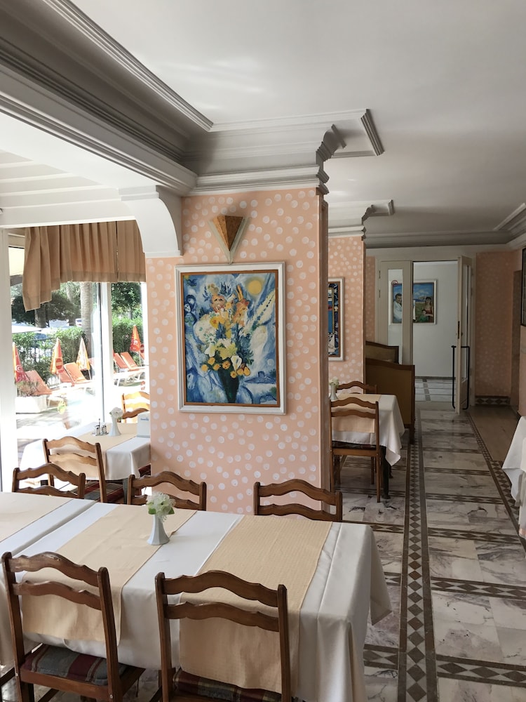 Yacht Marina Apart Hotel 17/29