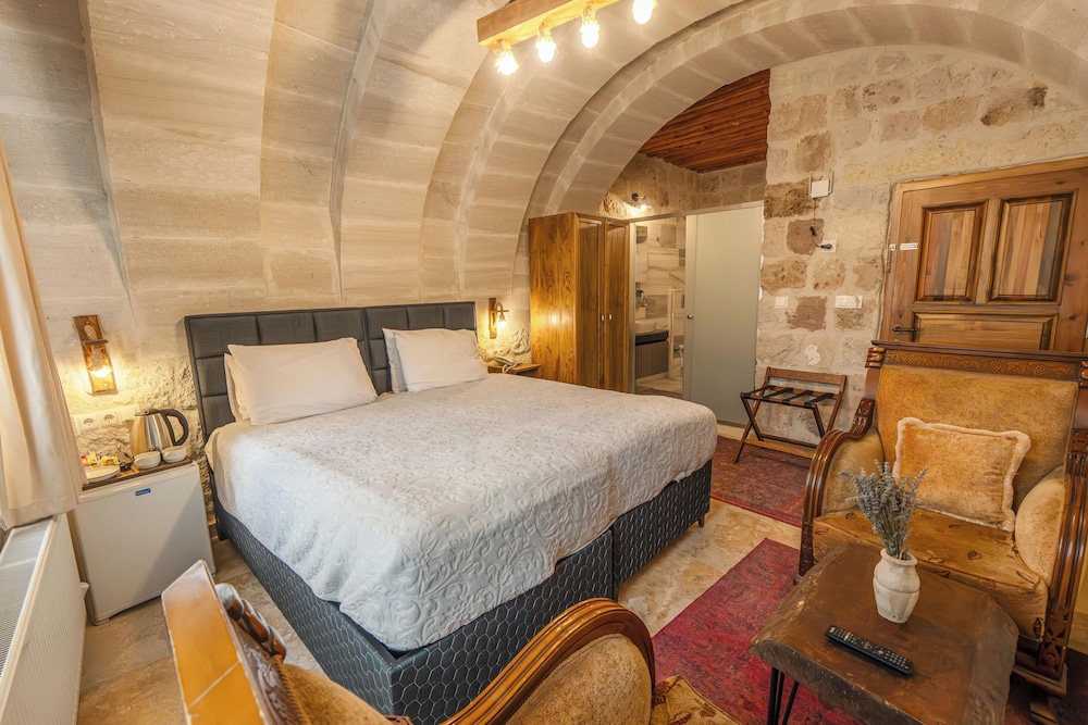 Belenus Cave Hotel 11/50