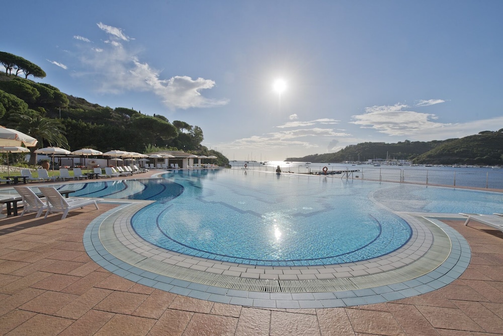 Cala di Mola 41/50