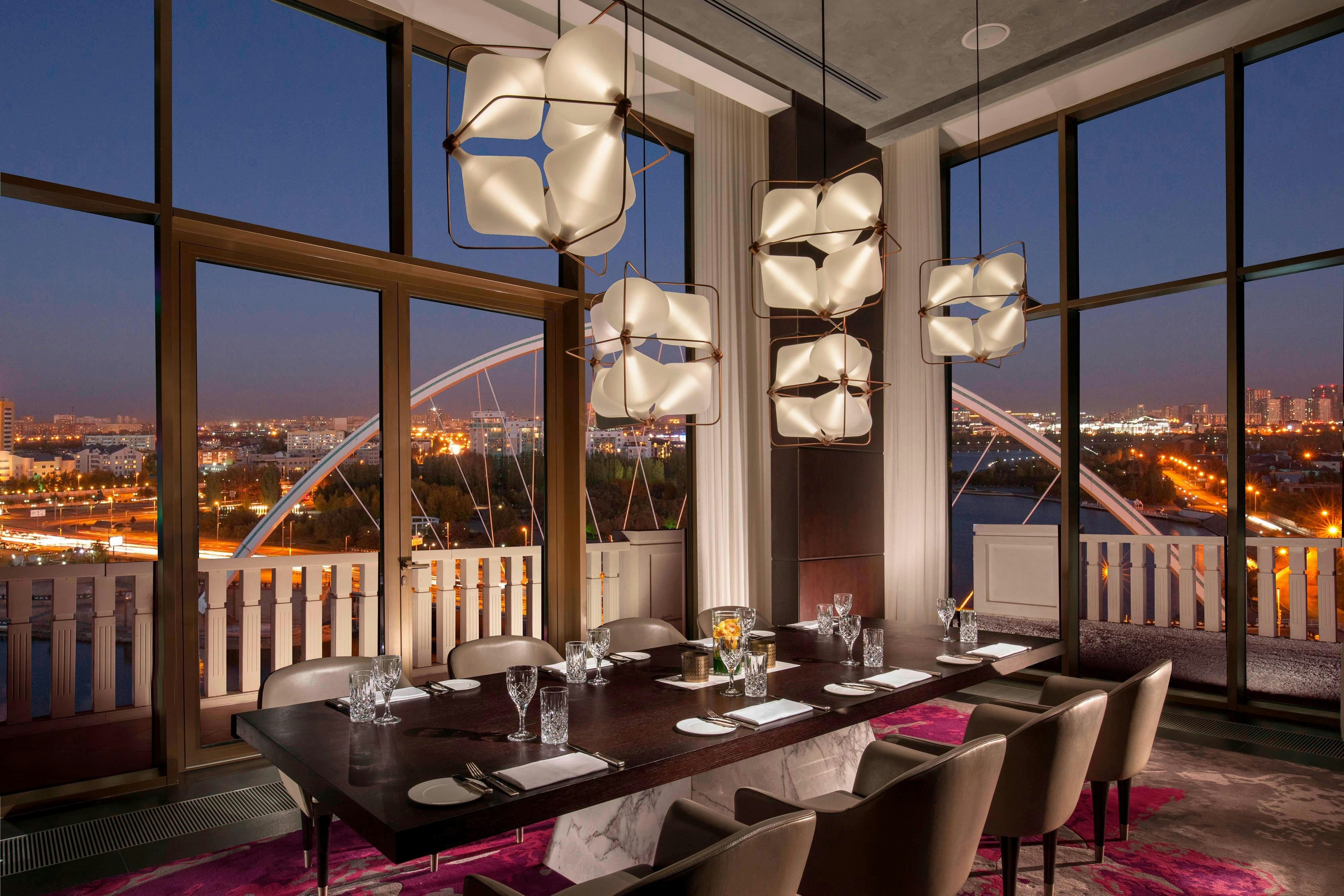 THE ST. REGIS ASTANA 50/62