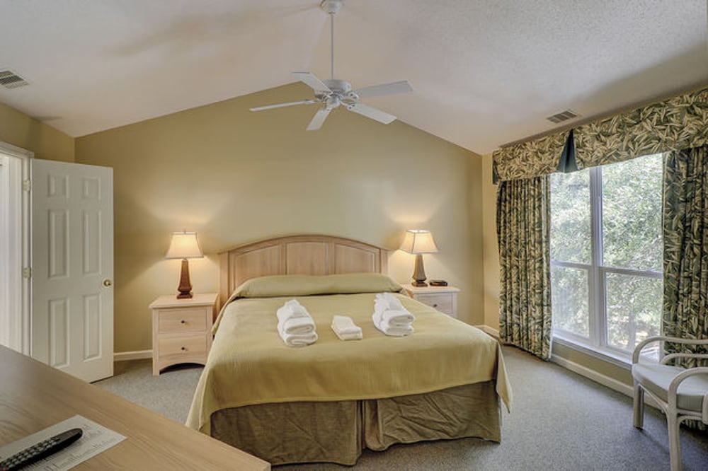 Ocean Palms Villas at Port Royal Resort 12/50