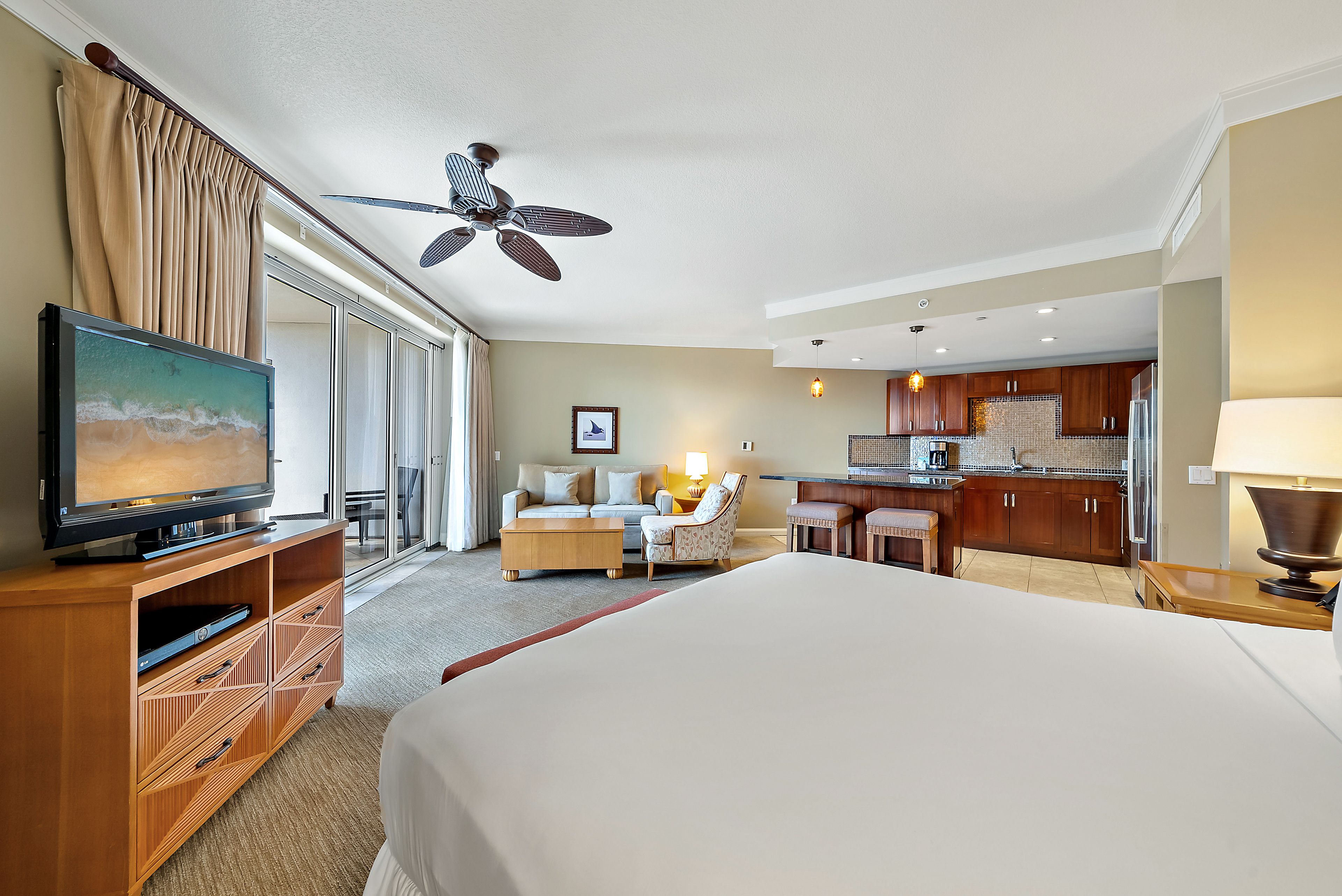 Studio, Resort View