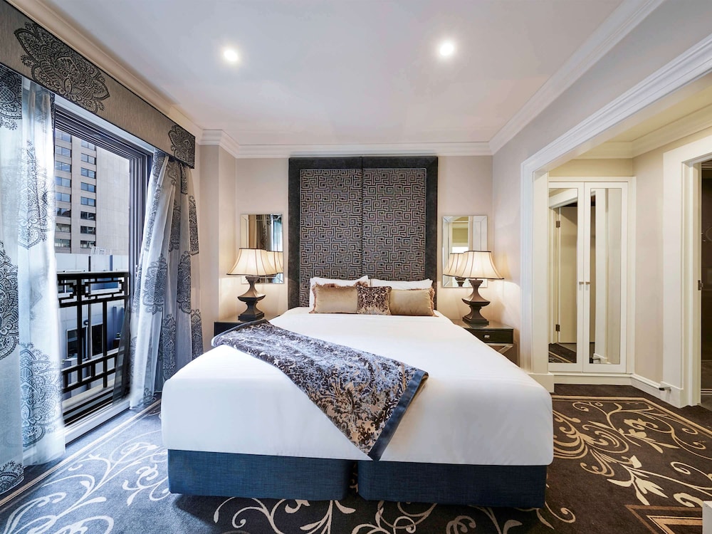 The Sebel Melbourne Flinders Lane 24/55