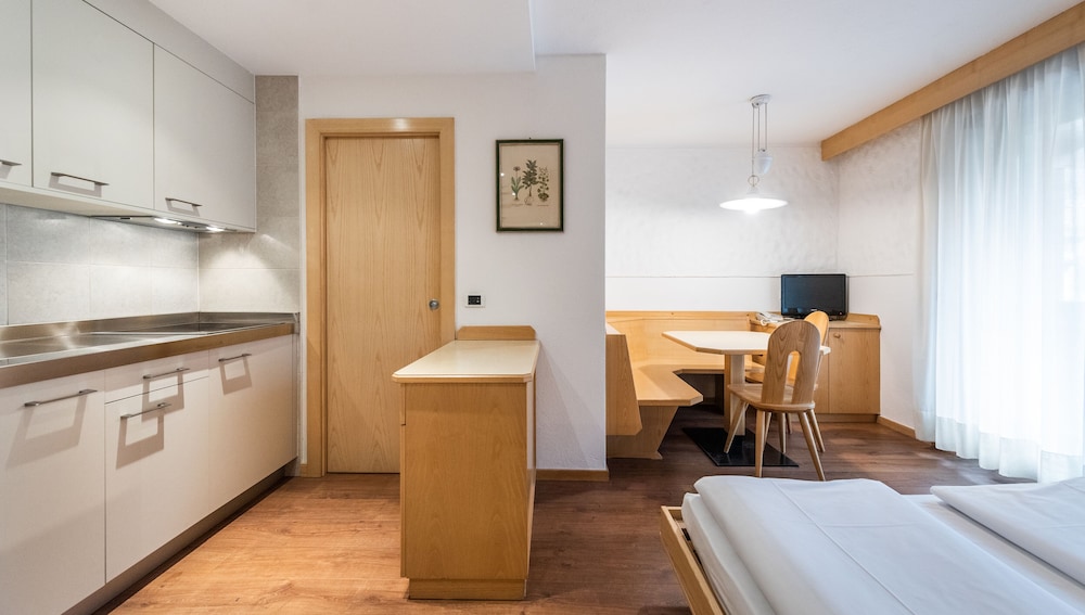 Residence Antares 18/81