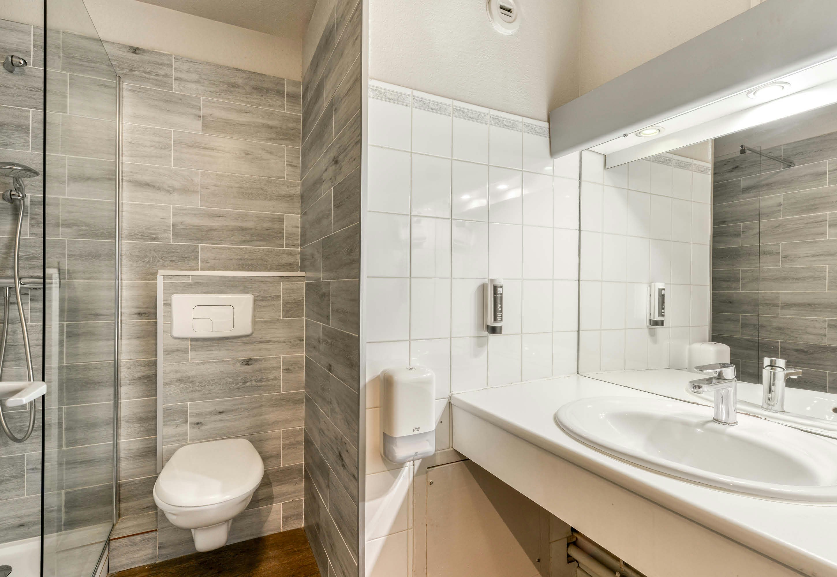 B&B Hotel Montpellier Vendargues 18/19