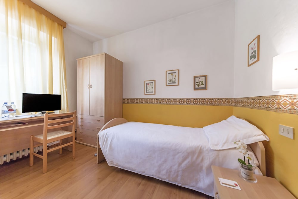 HOTEL SORAPISS 19/65