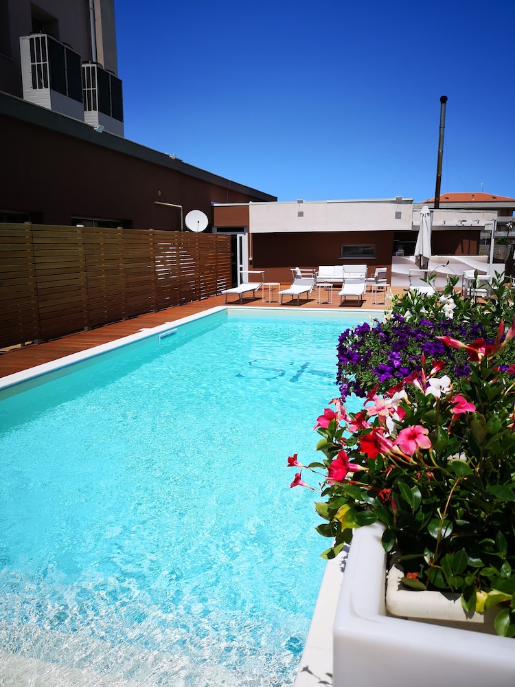 SHS SICILIA HOTEL SPA 52/55