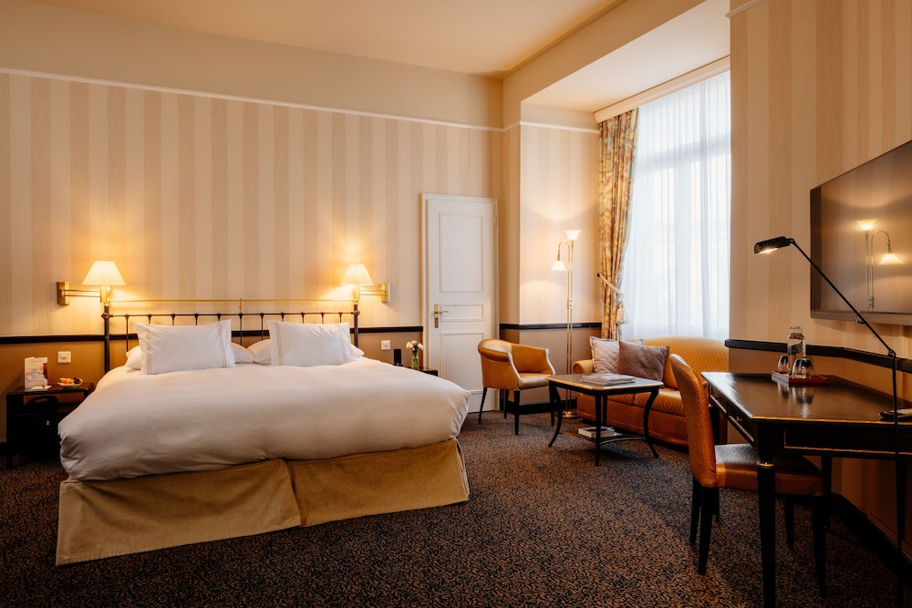 Small Luxury Hotel Ambassador Zurich 7/48