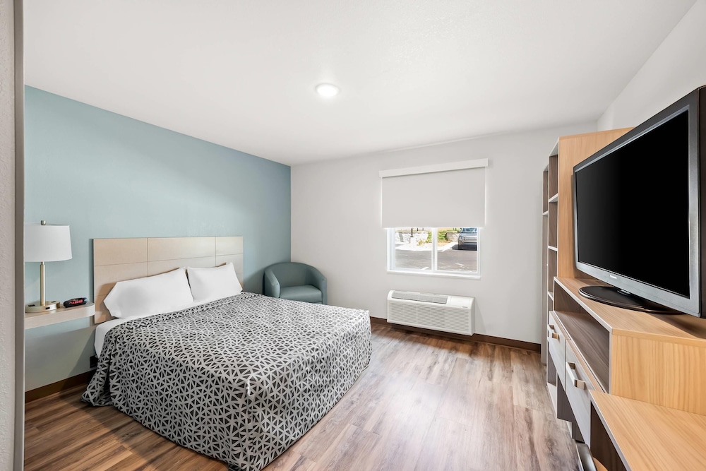WoodSpring Suites Jackson Hub City 22/63