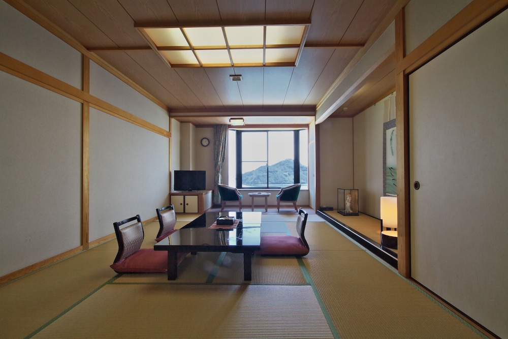 Kinoe Onsen Hotel Seifukan 28/51