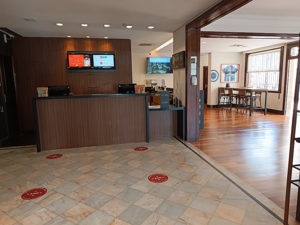 lobby