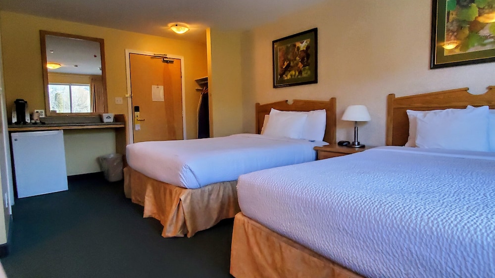 Days Inn by Wyndham Penticton Conference Centre 9/40