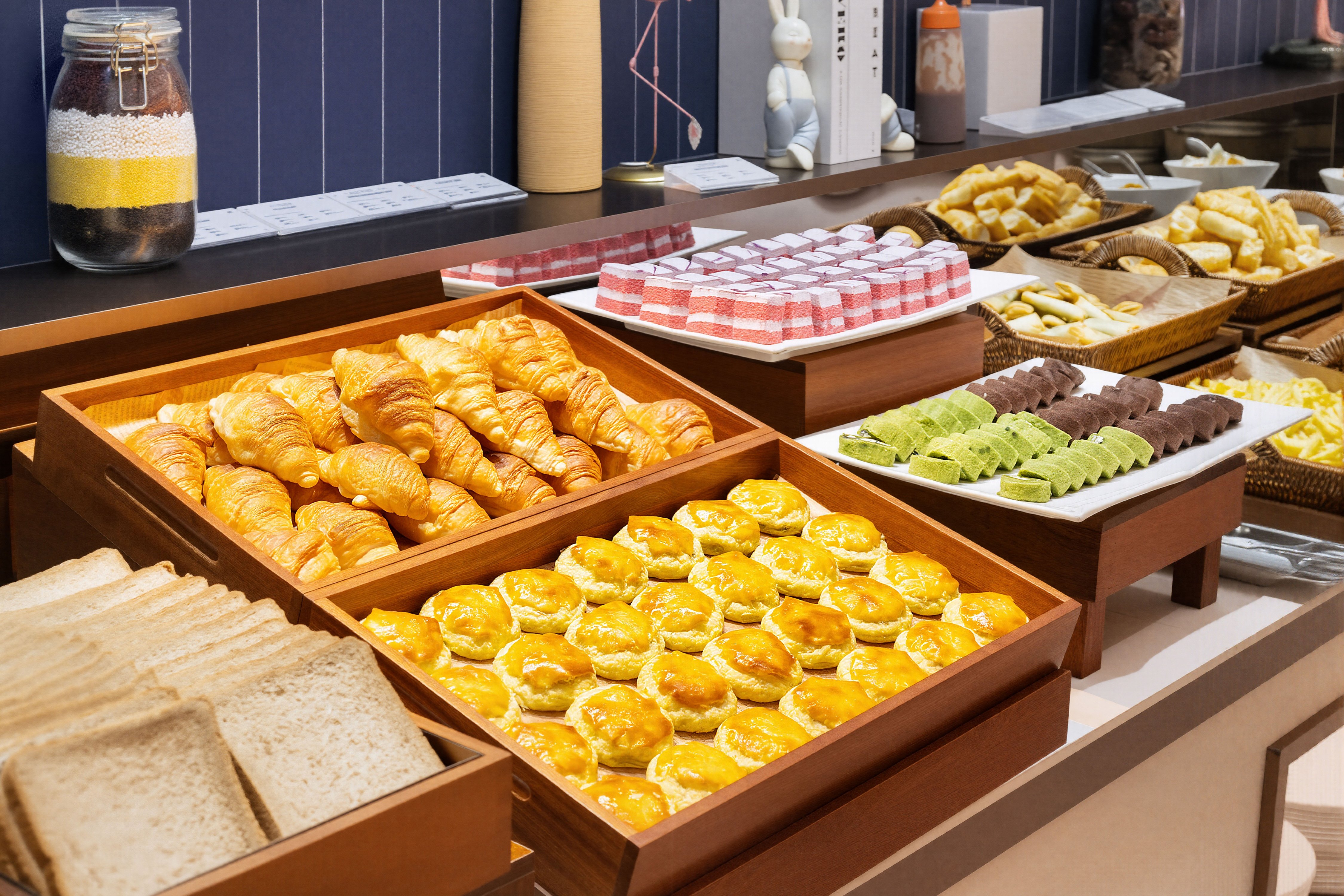 Holiday Inn Express Shanghai Putuo 20/50
