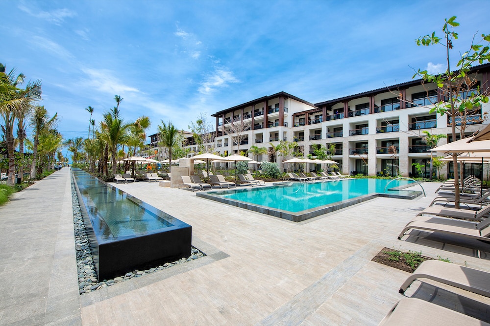 Lopesan Costa Bavaro Resort Spa and Casino in PUNTA CANA