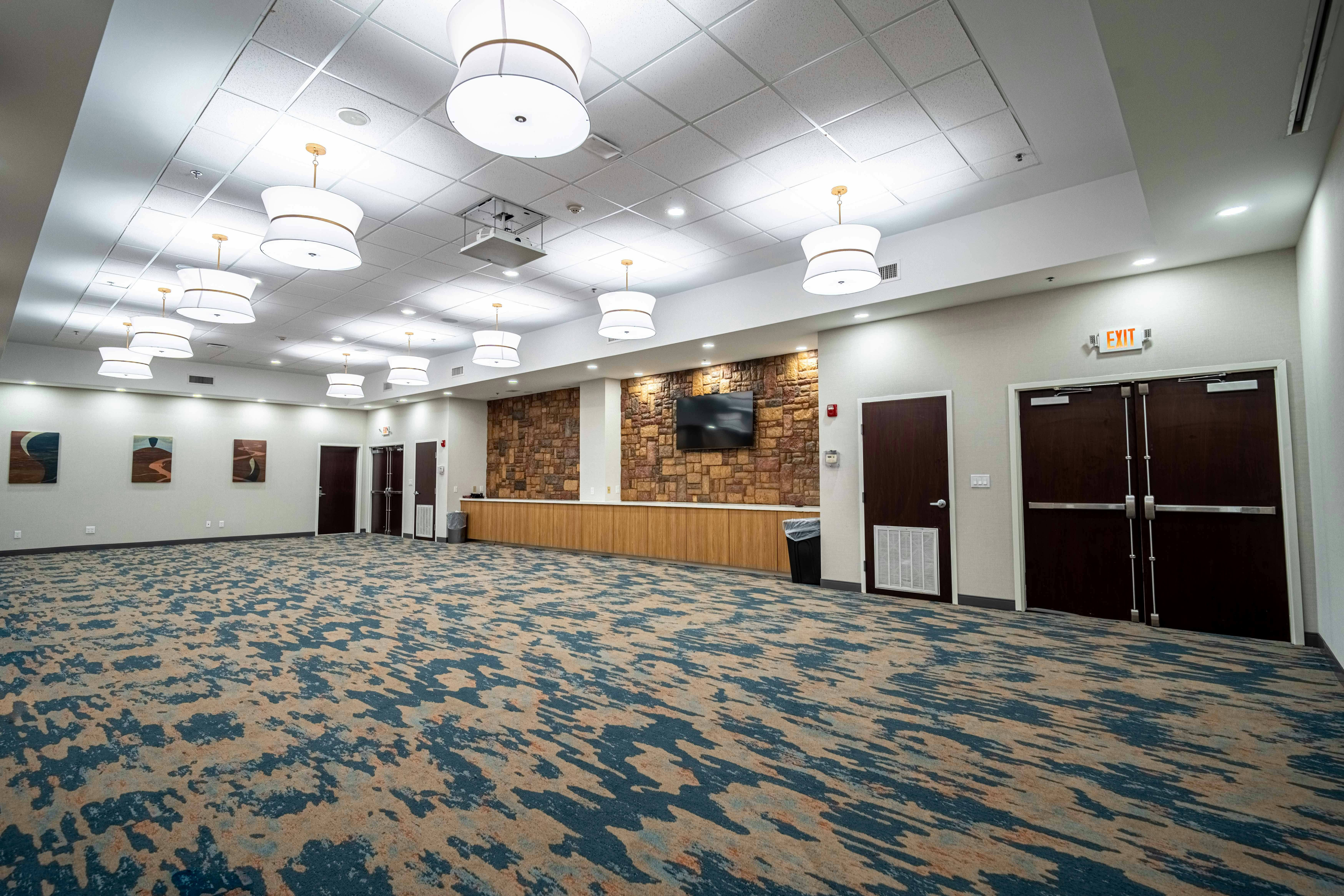 Hampton Inn & Suites Mission 51/54