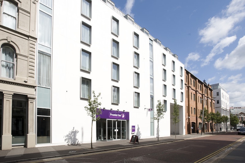 Premier Inn Belfast City Cathedral Quarter 22/28
