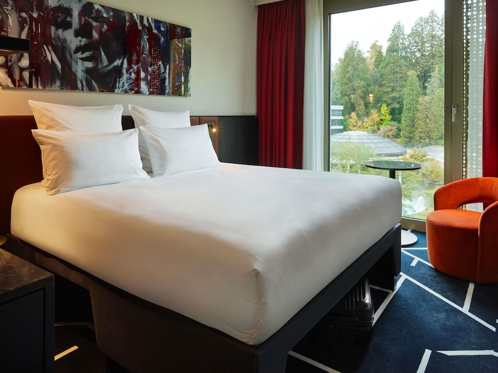 TRIBE Baden-Baden 11/50