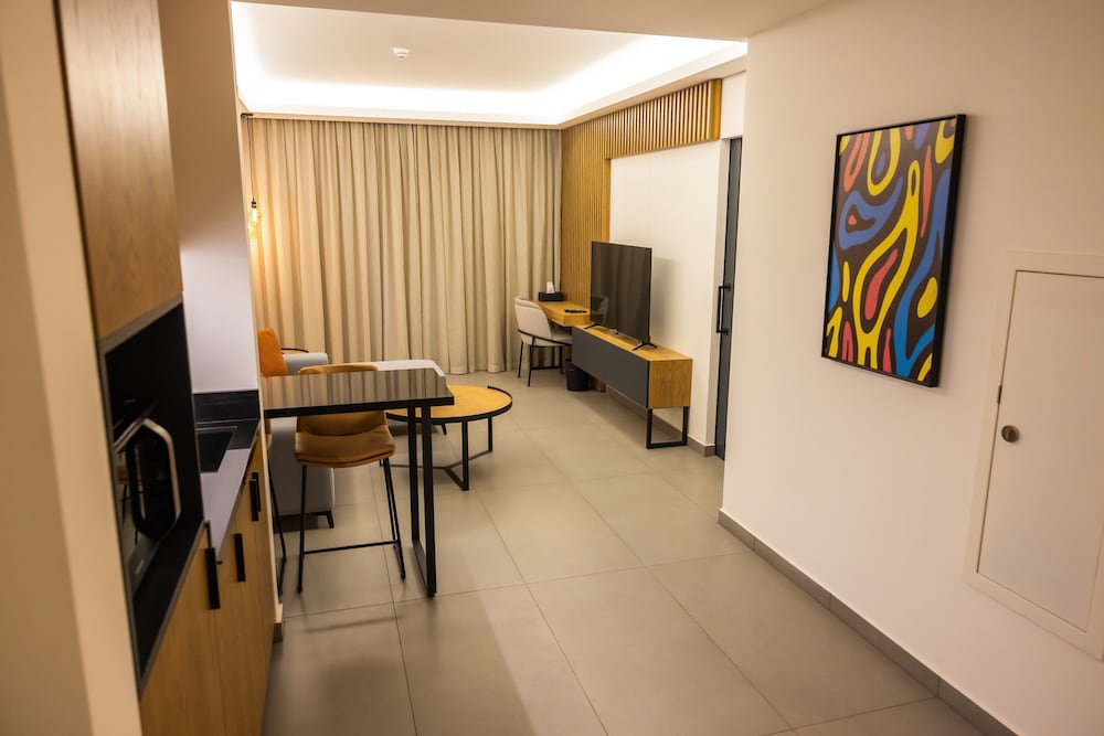 Le Grove Hotel, Jounieh 54/76