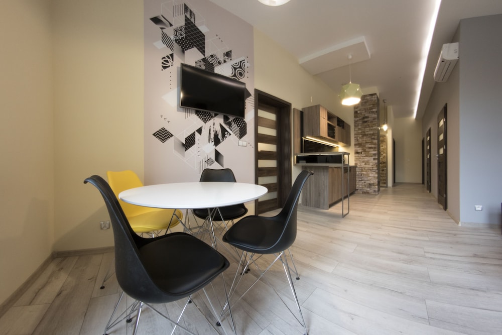 Yourplace Central Apartments 28/50