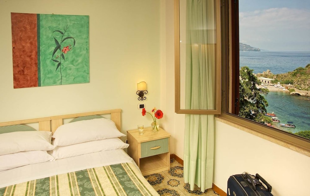Jonic Hotel Mazzaro' 32/56