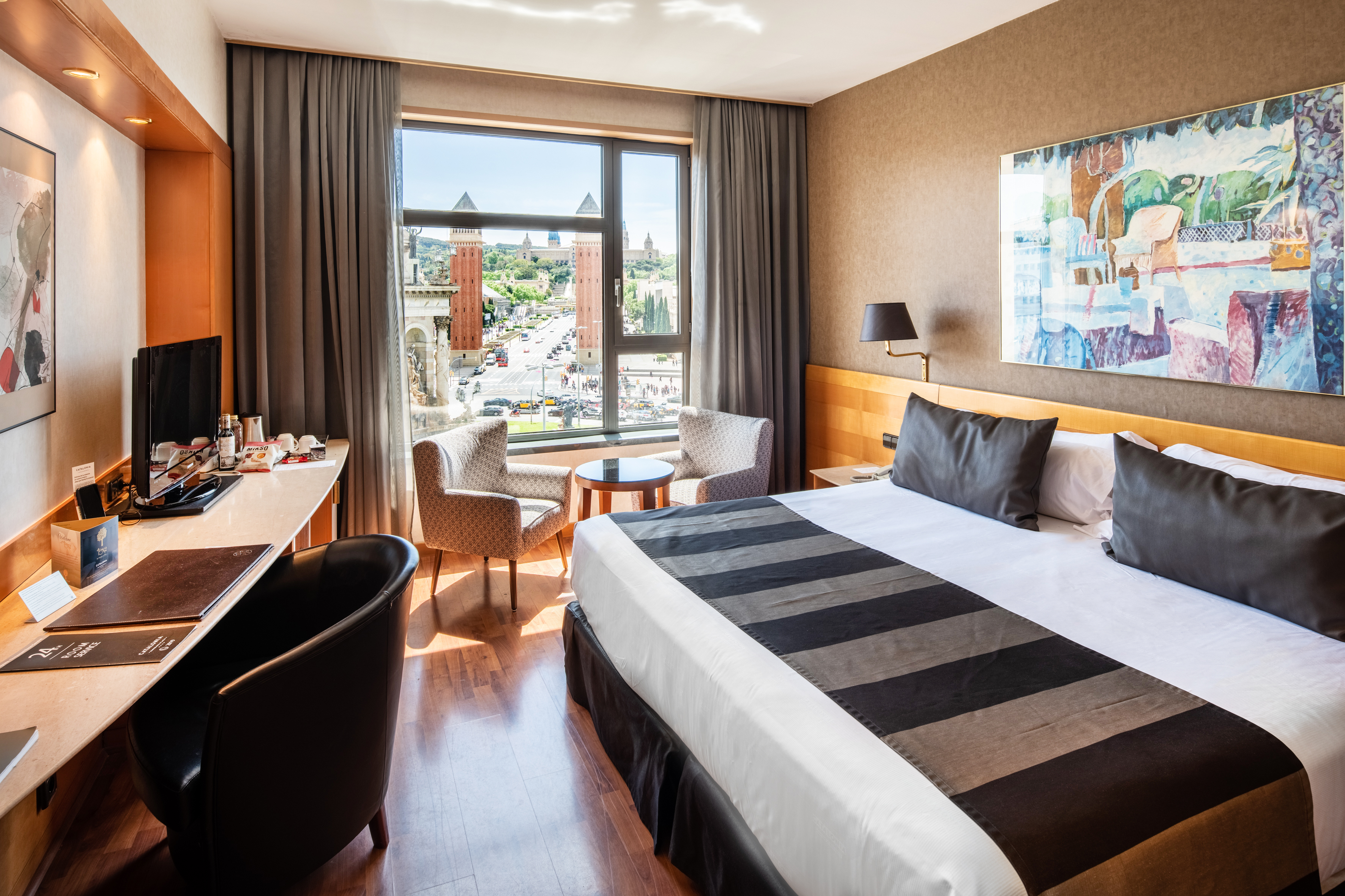 Room, Single, Double Bed, Square View