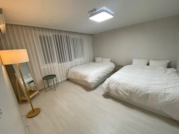 Luxury, Apartment