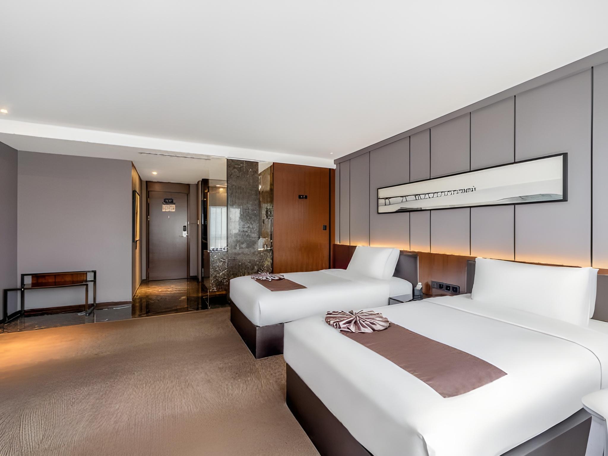 Select, Luxury, Twin Beds