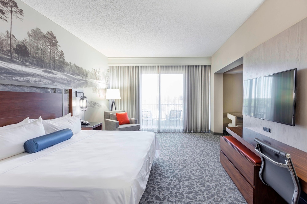 Auburn Marriott Opelika Resort & Spa at Grand National 10/50