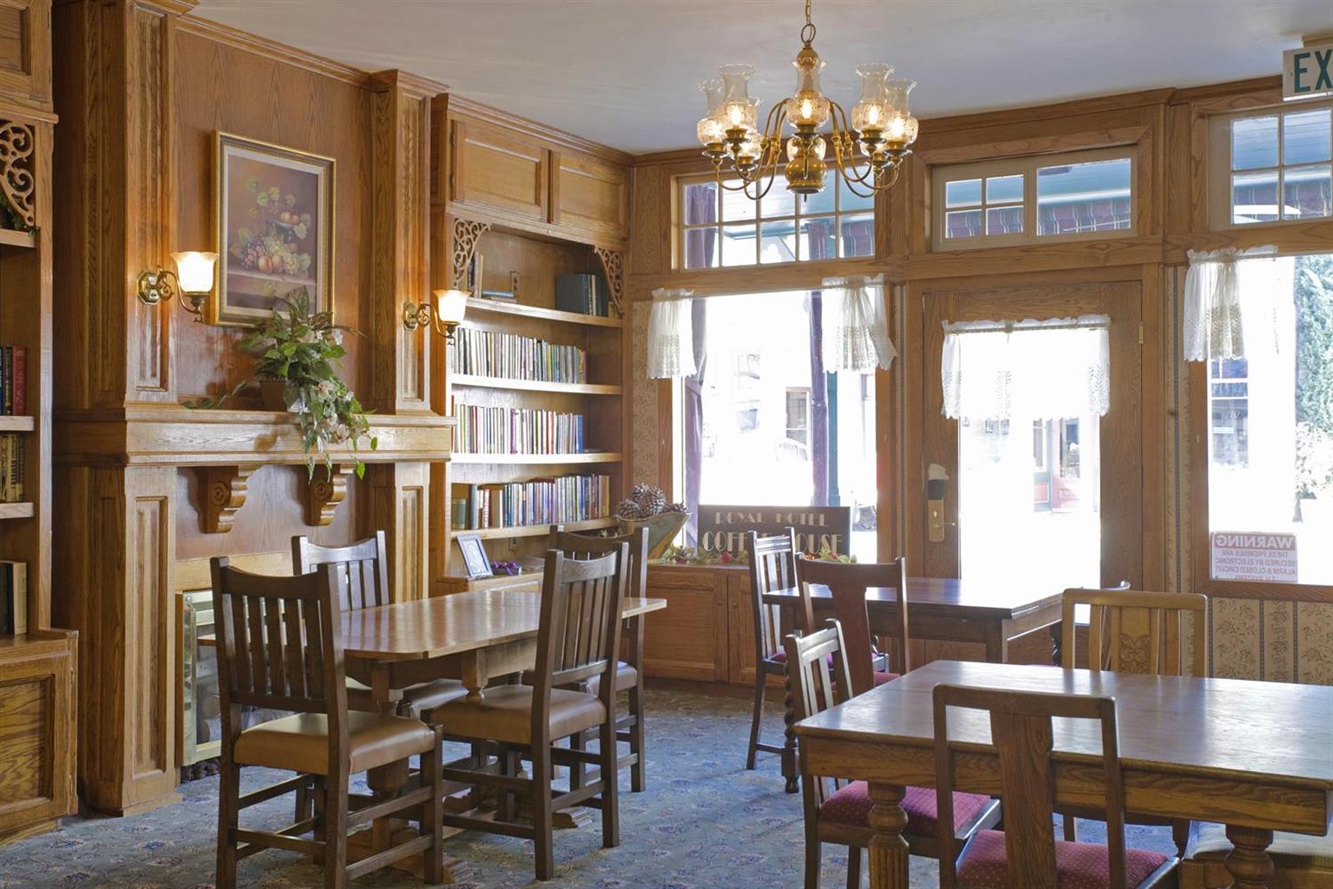 Americas Best Value Inn & Suites Royal Carriage 34/41