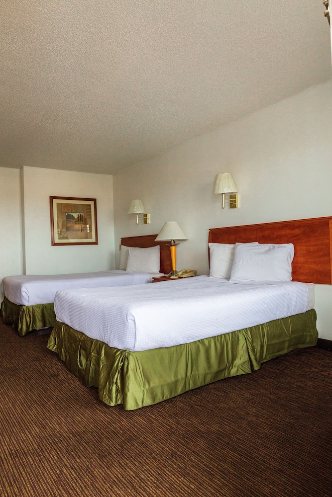 Days Inn by Wyndham Albuquerque Northeast 13/45