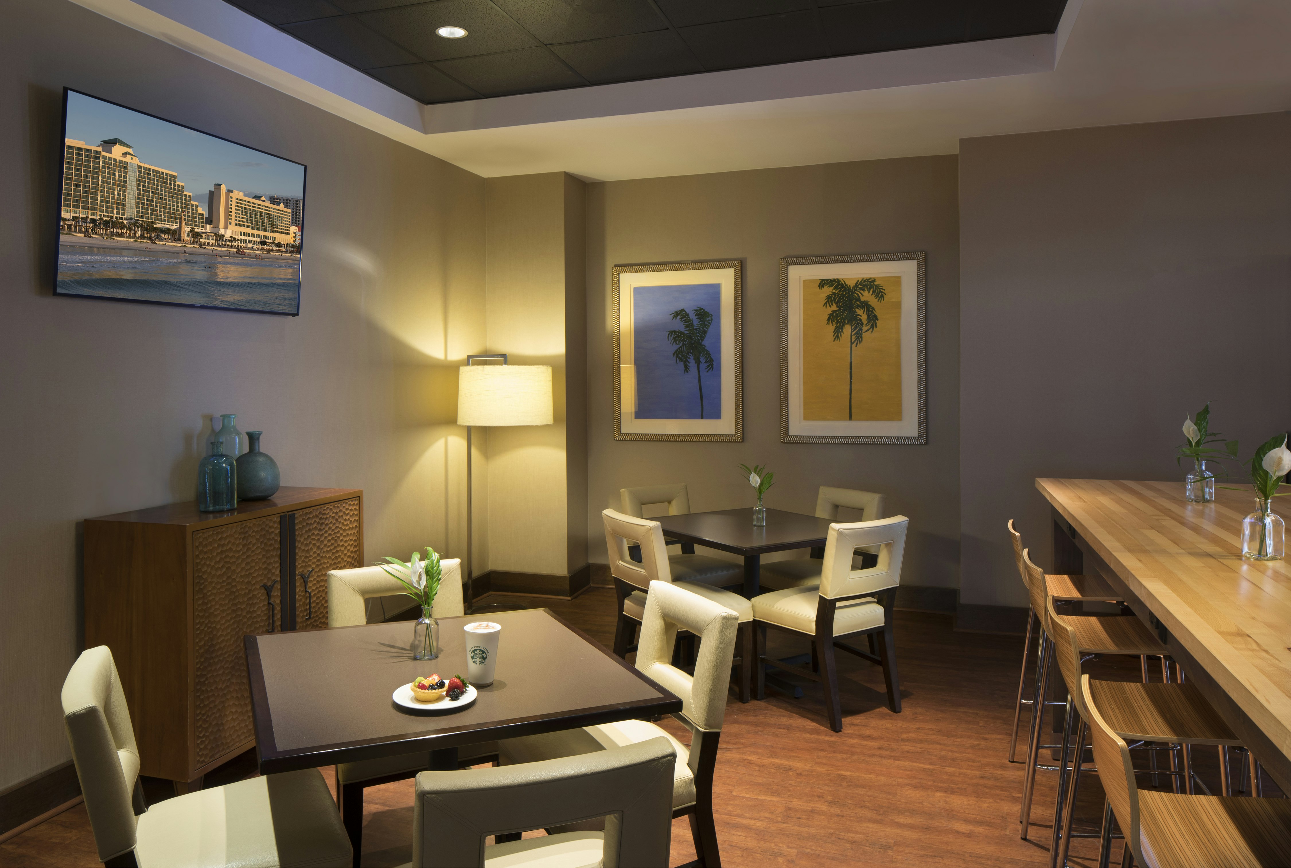 Hilton Daytona Beach Oceanfront Resort 28/50