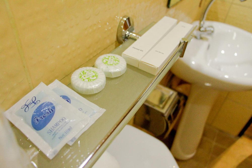Sulusea Boutique Hotel 63/64