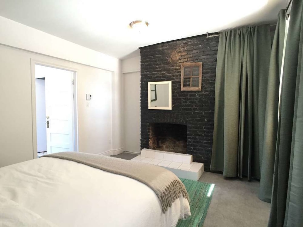 1 BEDROOM, APARTMENT
